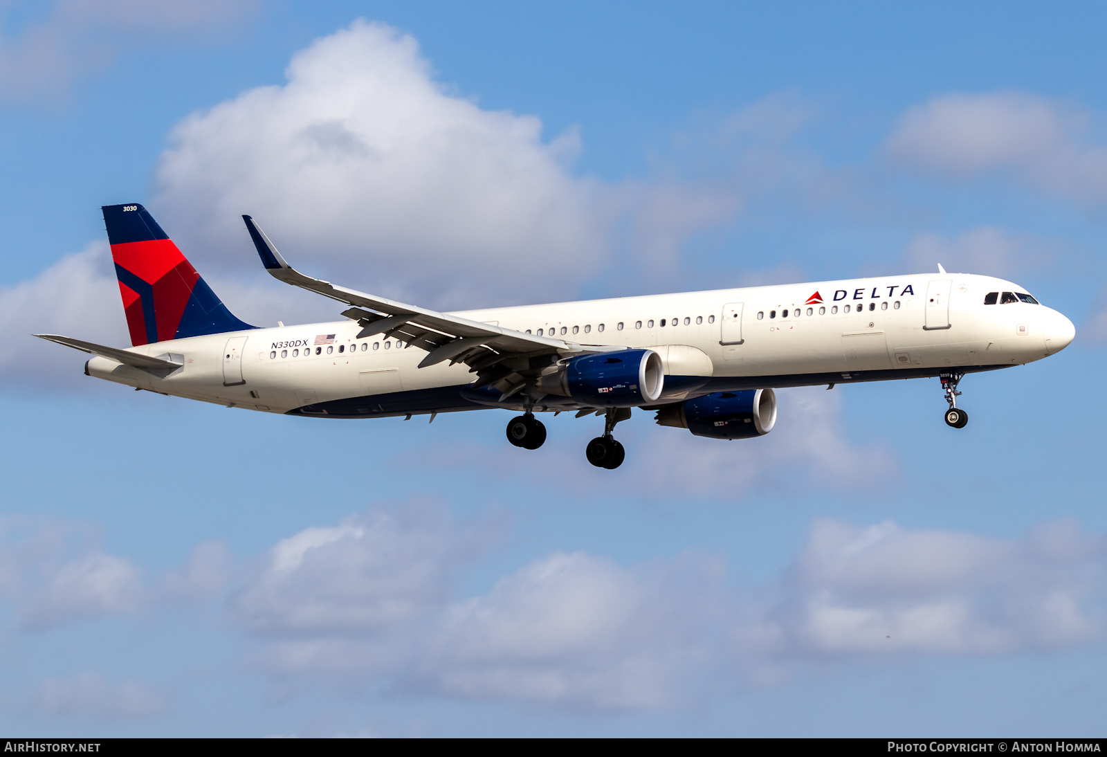 Aircraft Photo of N330DX | Airbus A321-211 | Delta Air Lines | AirHistory.net #282347