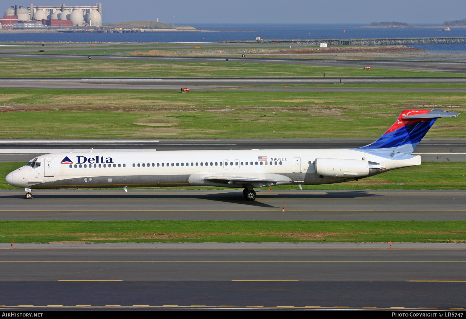 Aircraft Photo of N903DL | McDonnell Douglas MD-88 | Delta Air Lines | AirHistory.net #282410