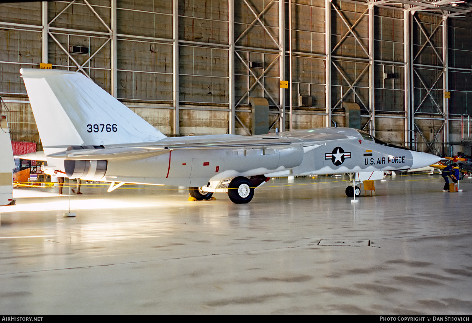 Aircraft Photo of 63-9766 / 39766 | General Dynamics F-111A Aardvark | USA - Air Force | AirHistory.net #282435
