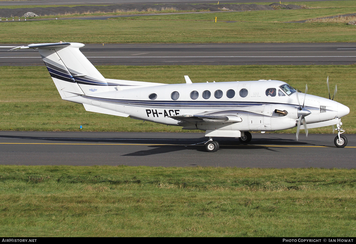 Aircraft Photo of PH-ACE | Beech Super King Air 300 | AirHistory.net #282474
