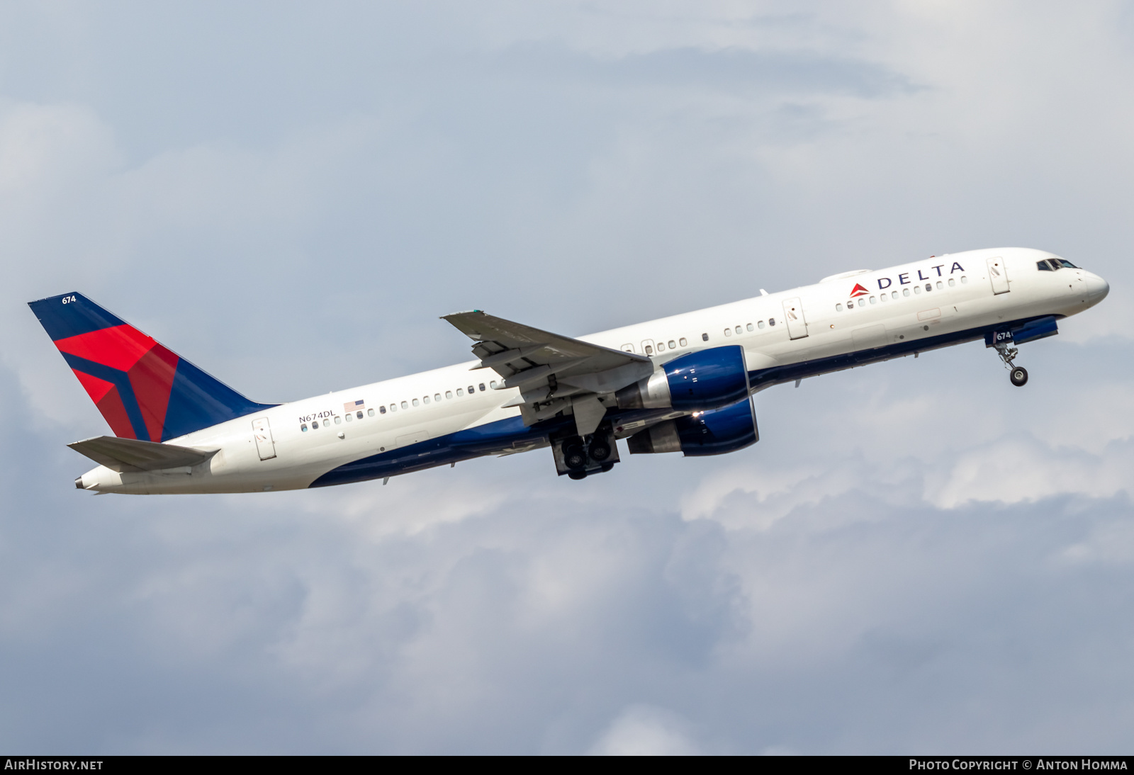 Aircraft Photo of N674DL | Boeing 757-232 | Delta Air Lines | AirHistory.net #282530
