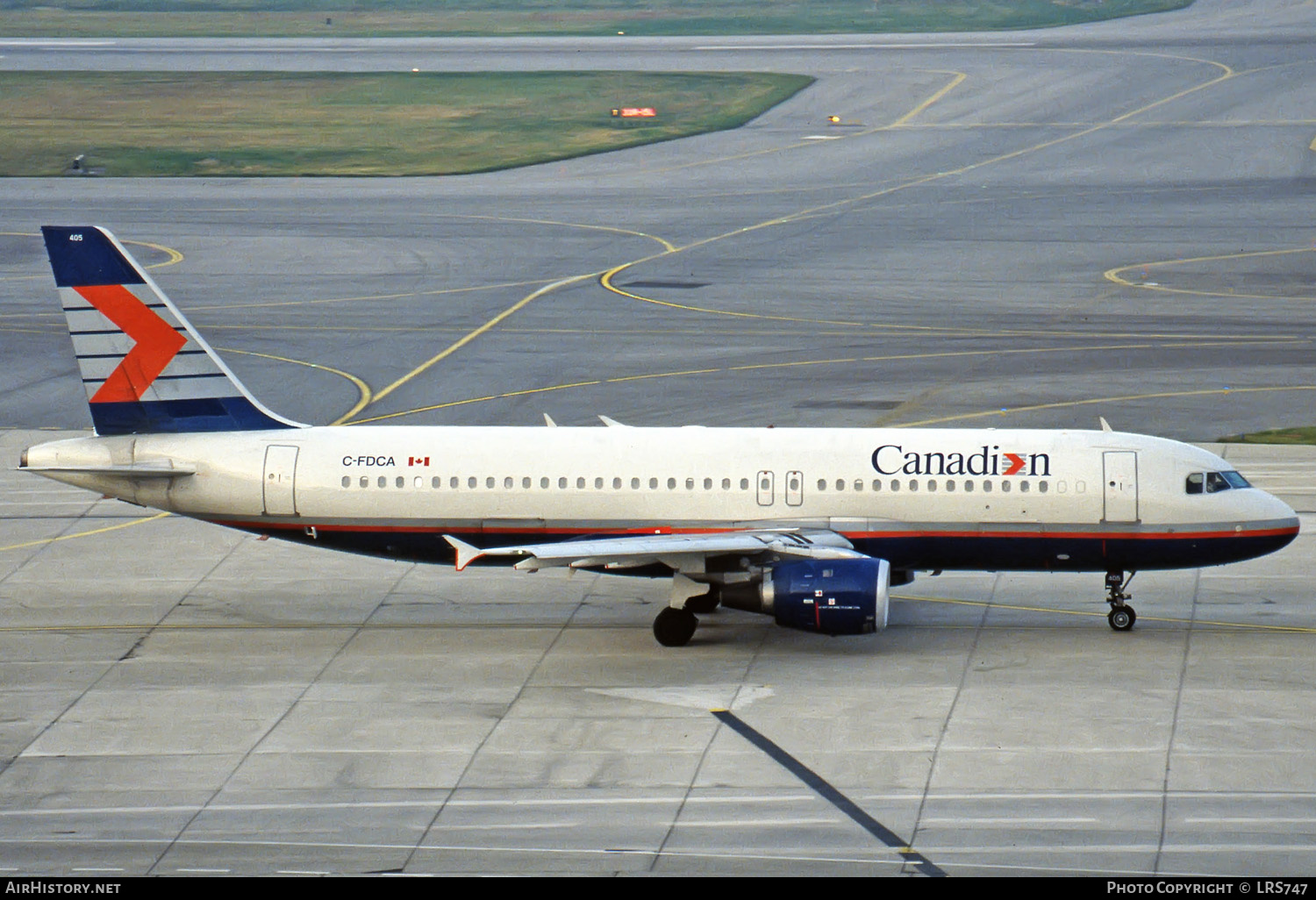 Aircraft Photo of C-FDCA | Airbus A320-211 | Canadian Airlines | AirHistory.net #282594