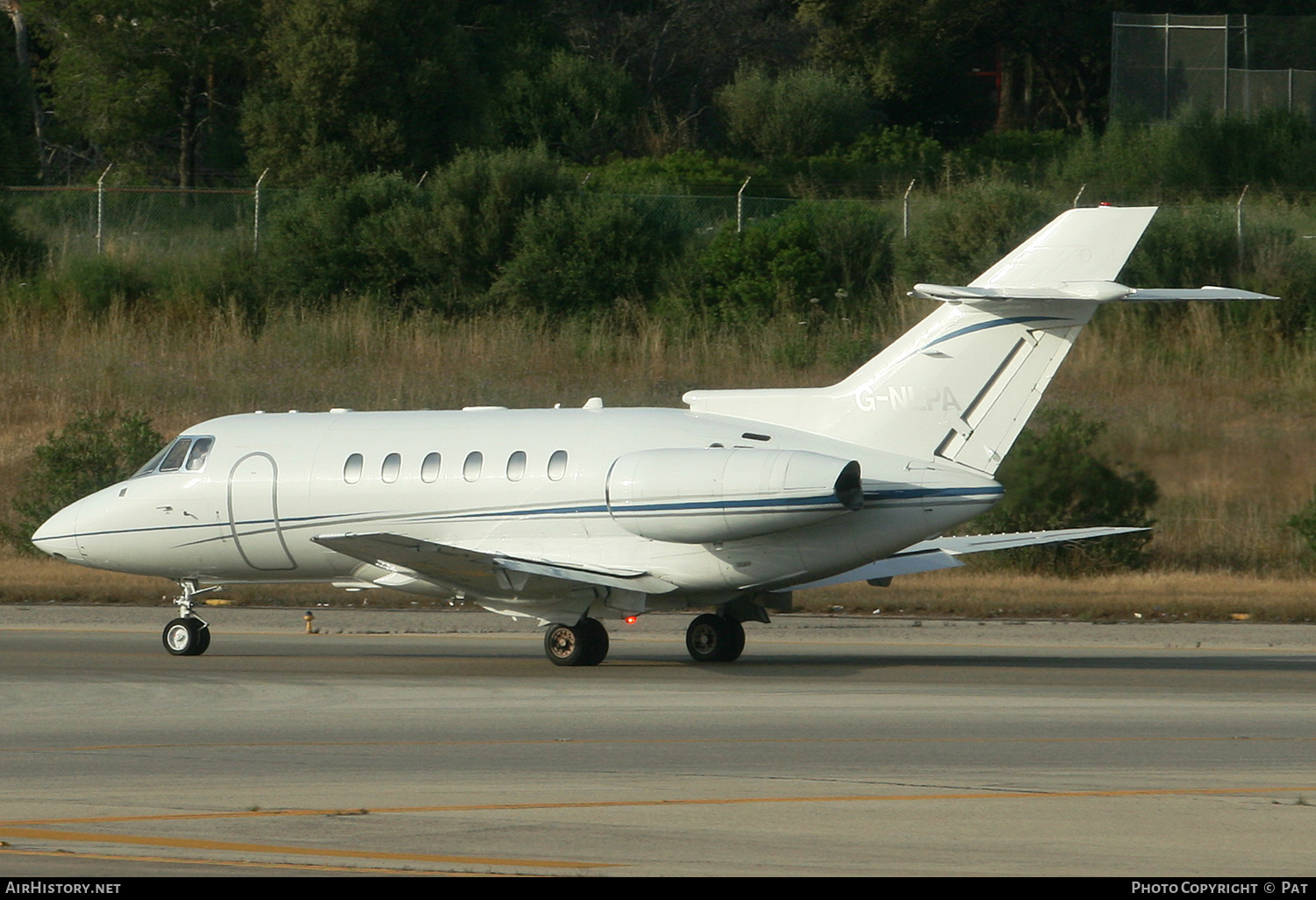 Aircraft Photo of G-NLPA | Hawker Beechcraft 750 | AirHistory.net #282622