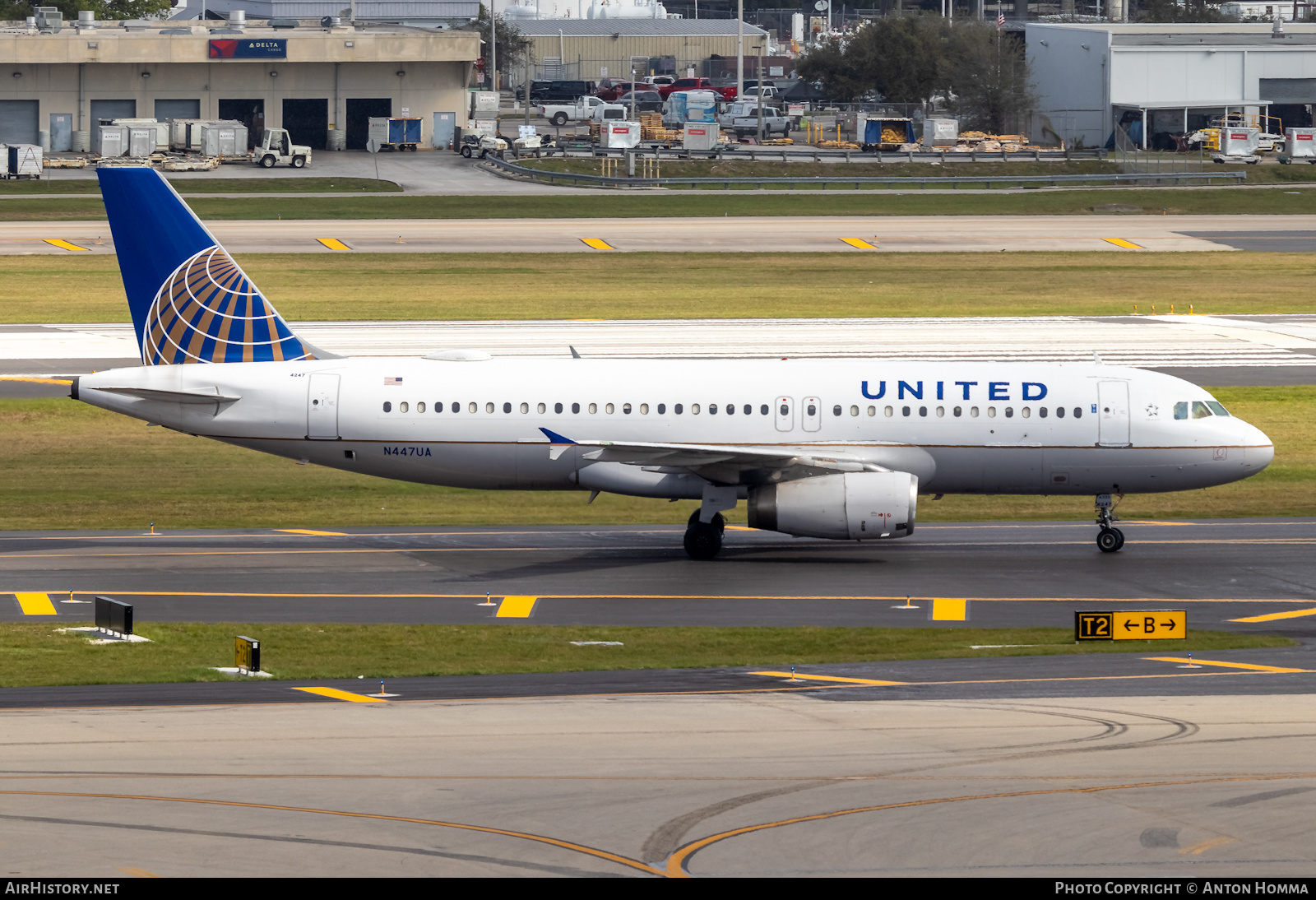 Aircraft Photo of N447UA | Airbus A320-232 | United Airlines | AirHistory.net #282648