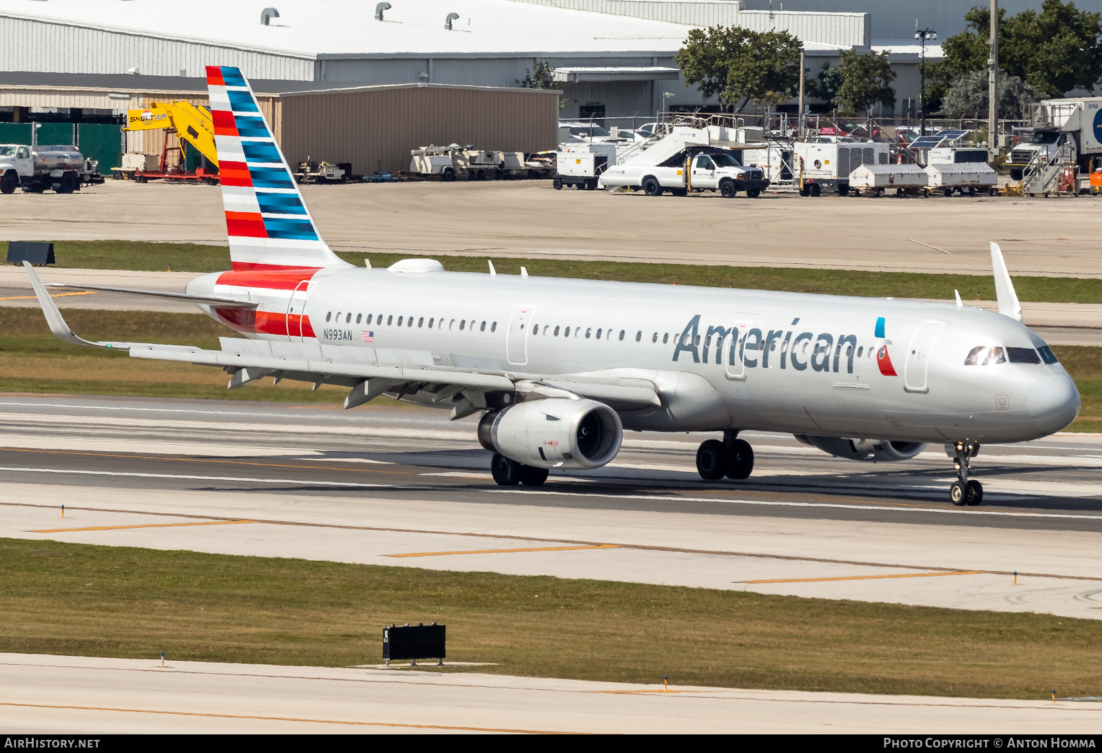 Aircraft Photo of N993AN | Airbus A321-231 | American Airlines | AirHistory.net #282691