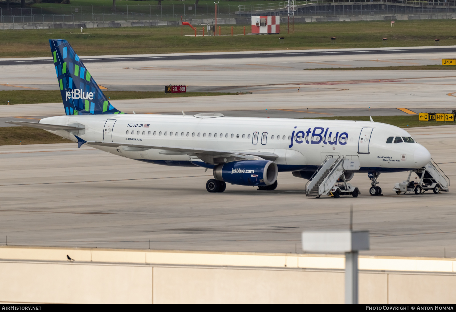 Aircraft Photo of N570JB | Airbus A320-232 | JetBlue Airways | AirHistory.net #282696
