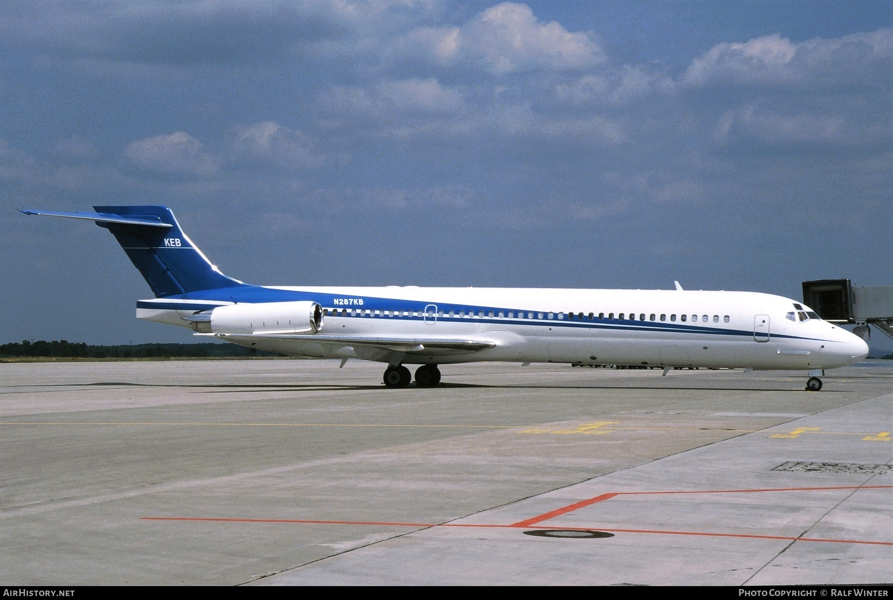 Aircraft Photo of N287KB | McDonnell Douglas MD-87 (DC-9-87) | KEB Aircraft | AirHistory.net #282705
