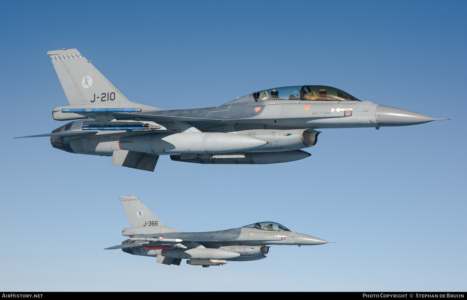 Aircraft Photo of J-210 | General Dynamics F-16BM Fighting Falcon | Netherlands - Air Force | AirHistory.net #282851