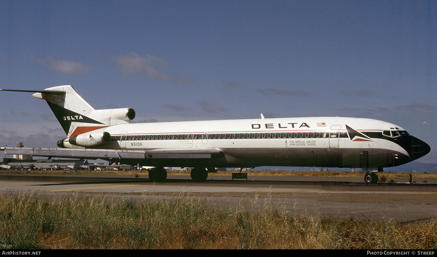 Aircraft Photo of N511DA | Boeing 727-232/Adv | Delta Air Lines | AirHistory.net #282909