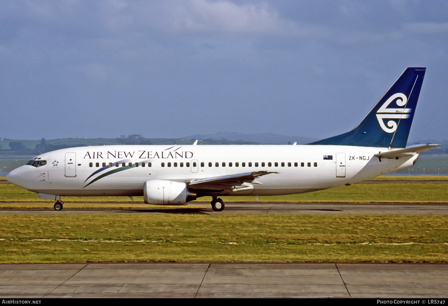 Aircraft Photo of ZK-NGJ | Boeing 737-319 | Air New Zealand | AirHistory.net #283018