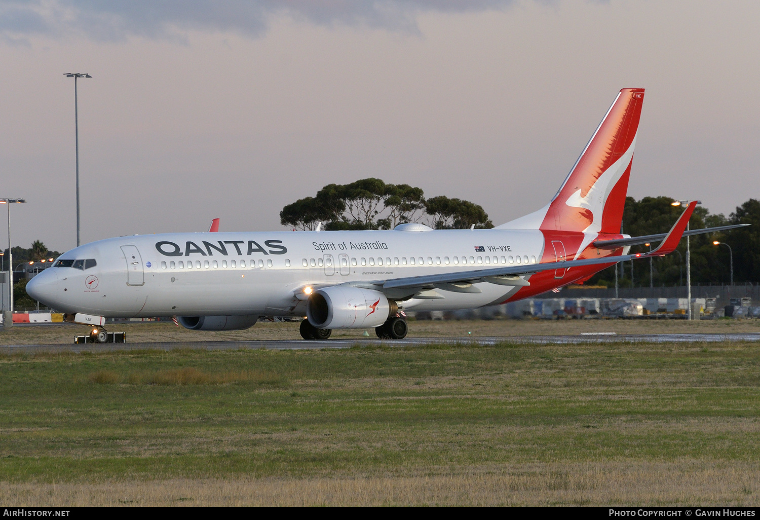 Aircraft Photo of VH-VXE | Boeing 737-838 | Qantas | AirHistory.net #283065