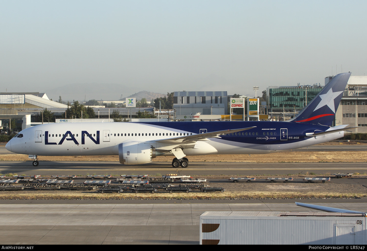 Aircraft Photo of CC-BGE | Boeing 787-9 Dreamliner | LAN Airlines - Línea Aérea Nacional | AirHistory.net #283190