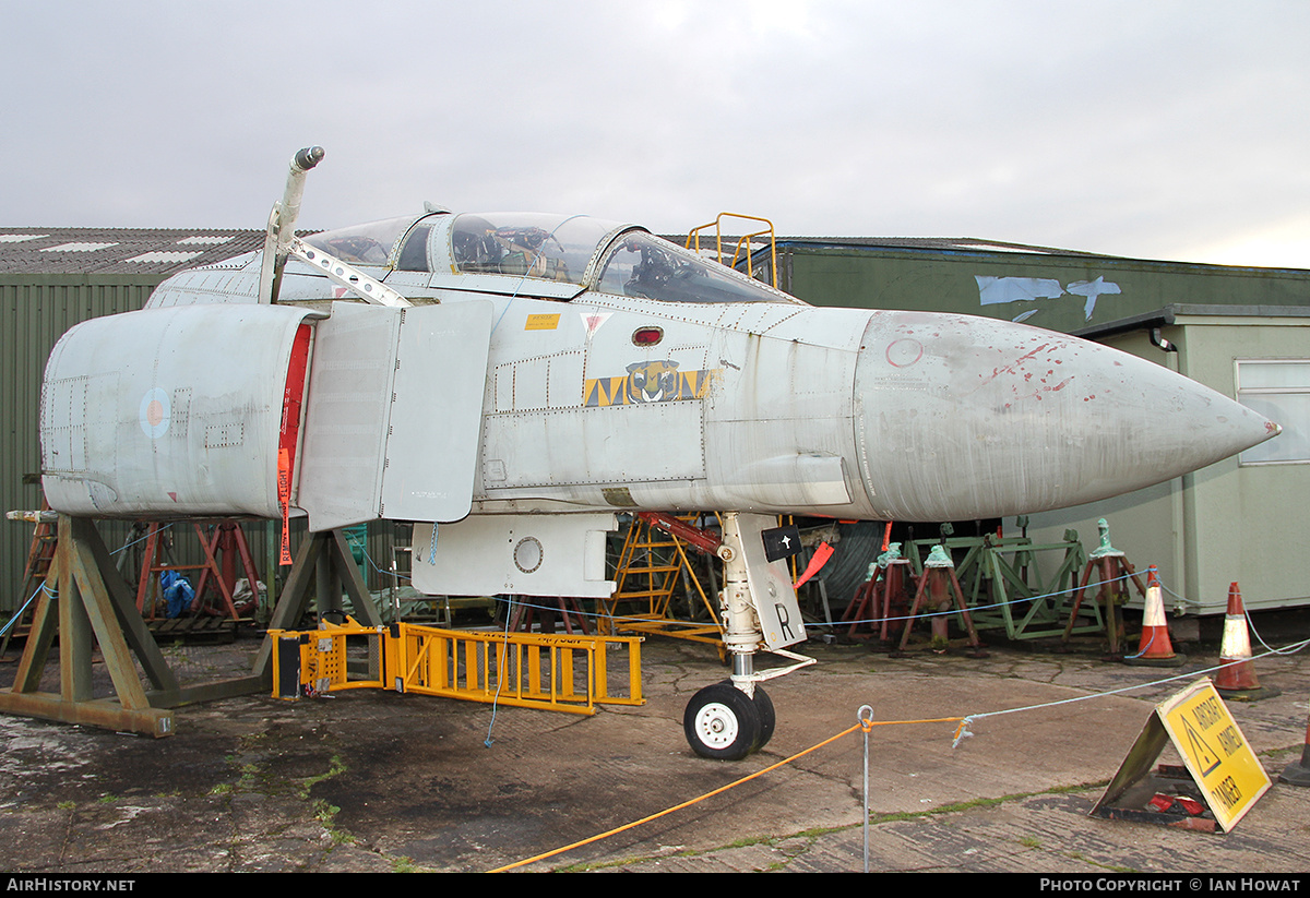 Aircraft Photo of XV490 | McDonnell Douglas F-4M Phantom FGR2 | UK - Air Force | AirHistory.net #283213
