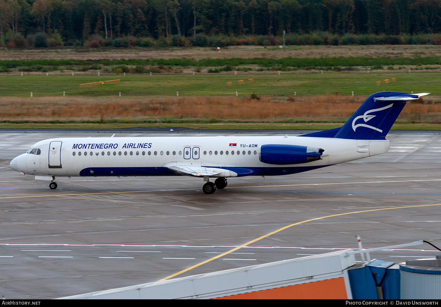 Aircraft Photo of YU-AOM | Fokker 100 (F28-0100) | Montenegro Airlines | AirHistory.net #283257