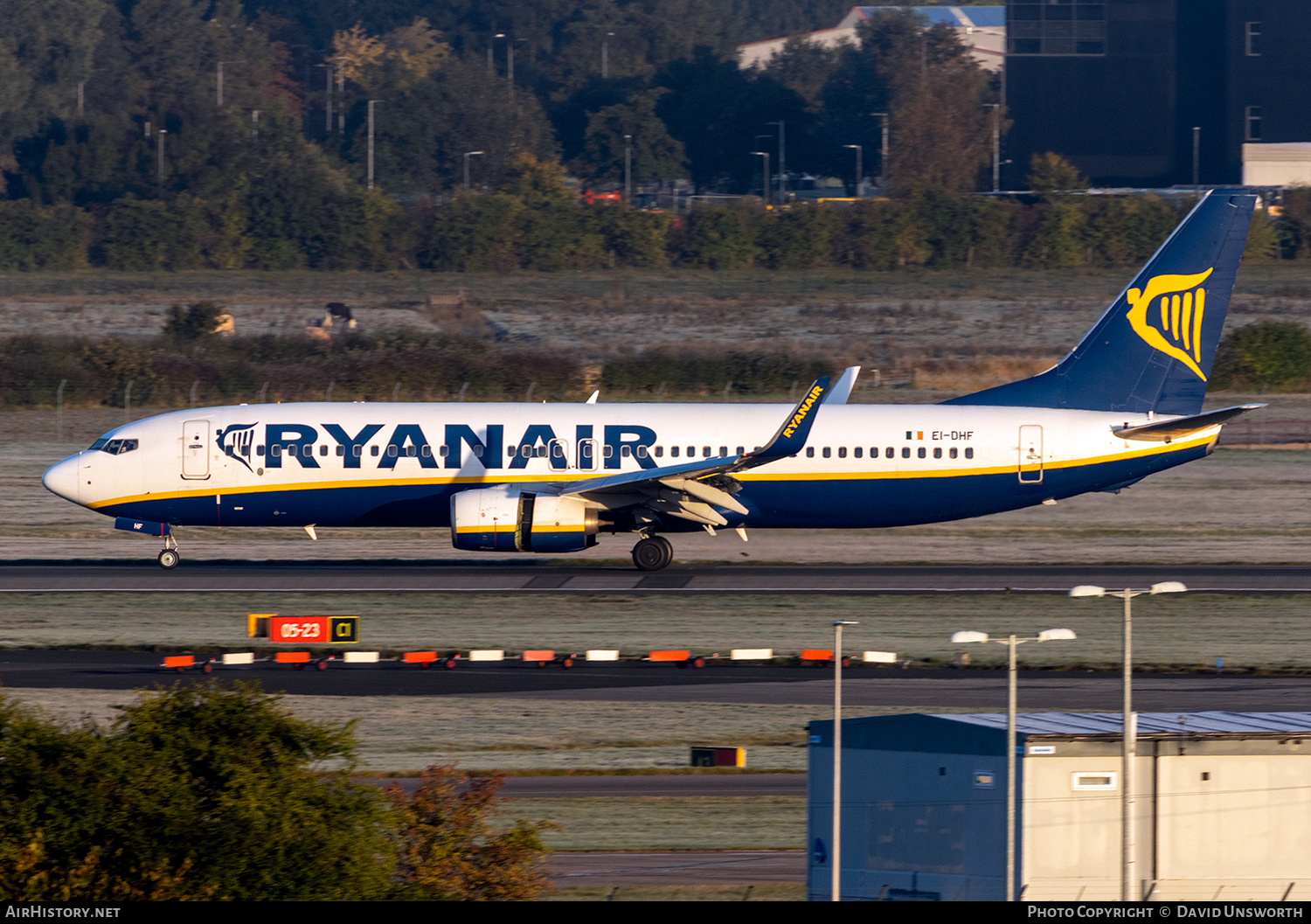 Aircraft Photo of EI-DHF | Boeing 737-8AS | Ryanair | AirHistory.net #283378