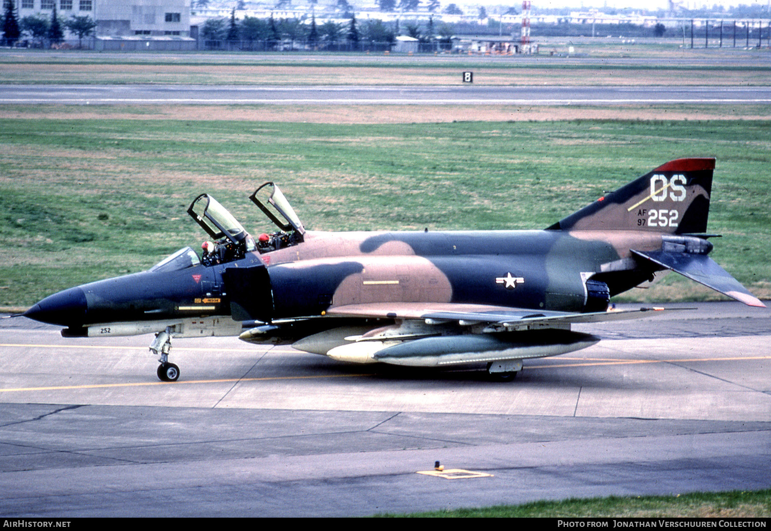Aircraft Photo of 69-7252 / AF97-252 | McDonnell Douglas F-4E Phantom II | USA - Air Force | AirHistory.net #283401