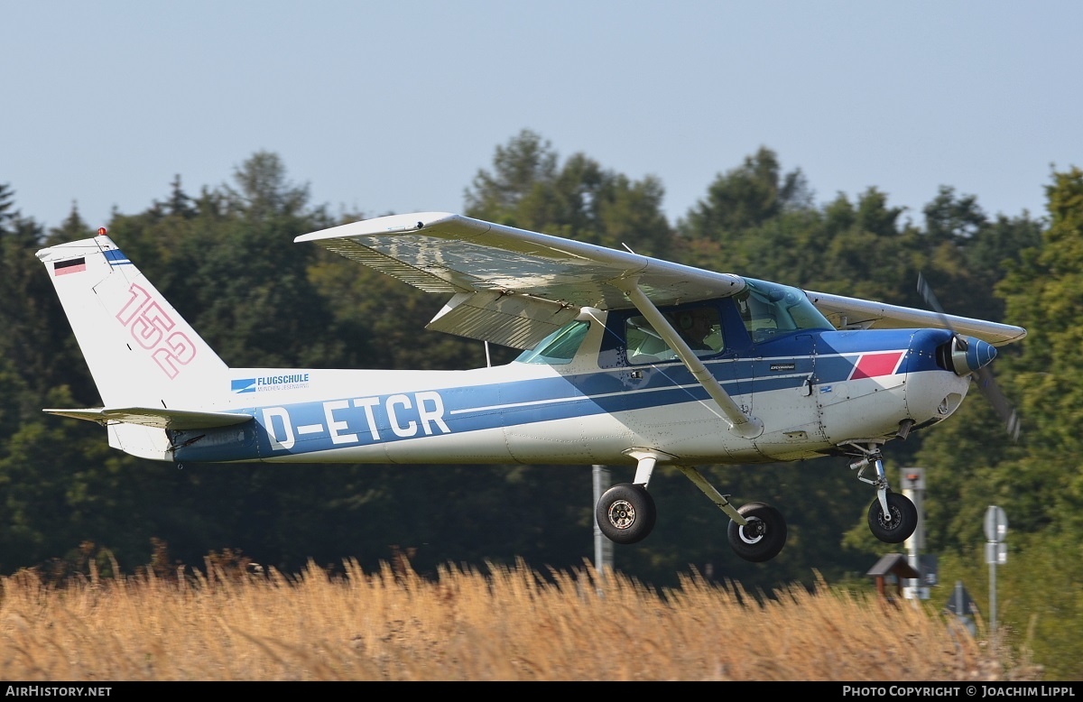 Aircraft Photo of D-ETCR | Cessna 152 | Flugschule München-Jesenwang | AirHistory.net #283411