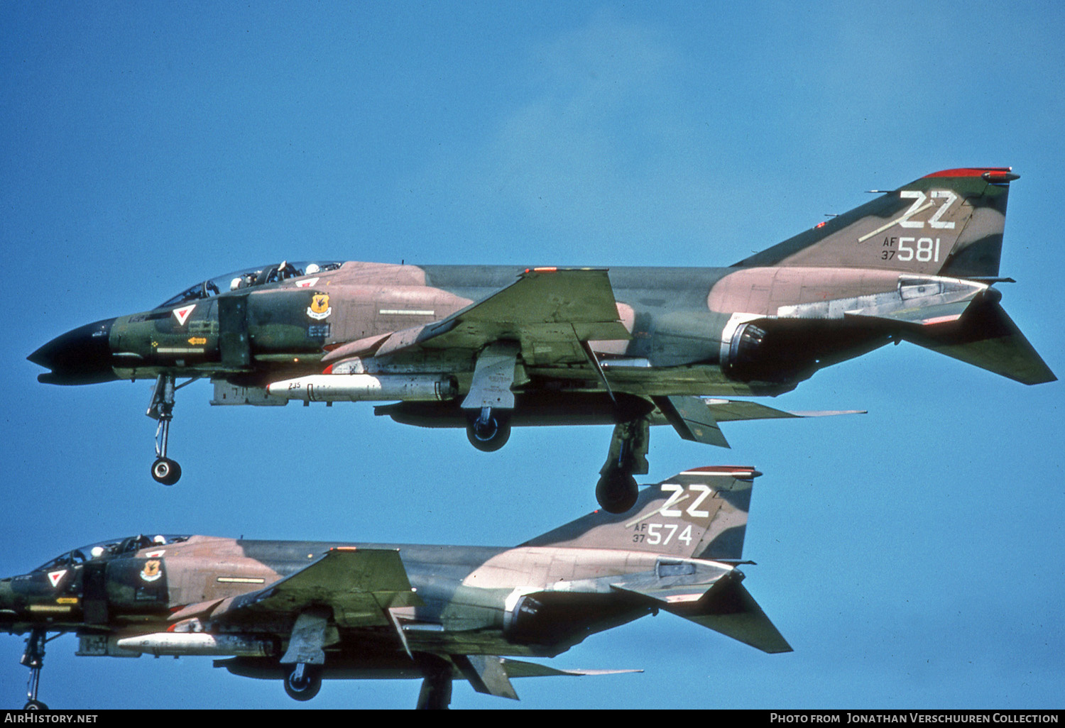 Aircraft Photo of 63-7581 / AF37-581 | McDonnell F-4C Phantom II | USA - Air Force | AirHistory.net #283526