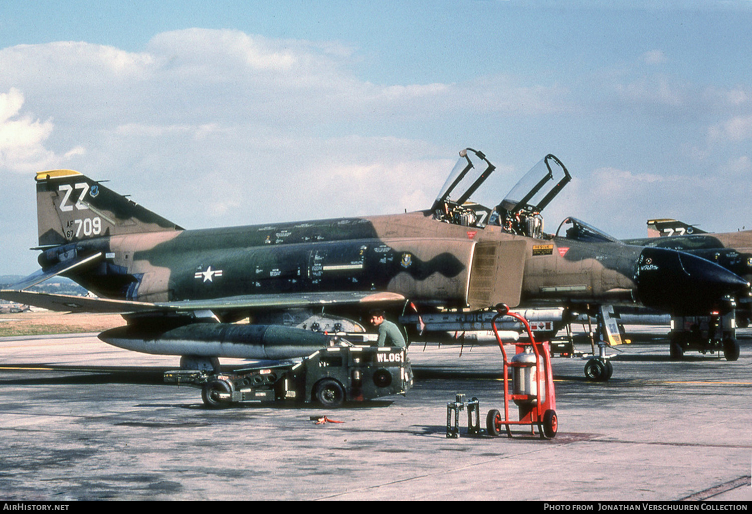 Aircraft Photo of 66-7709 / AF67-709 | McDonnell Douglas F-4D Phantom II | USA - Air Force | AirHistory.net #283539
