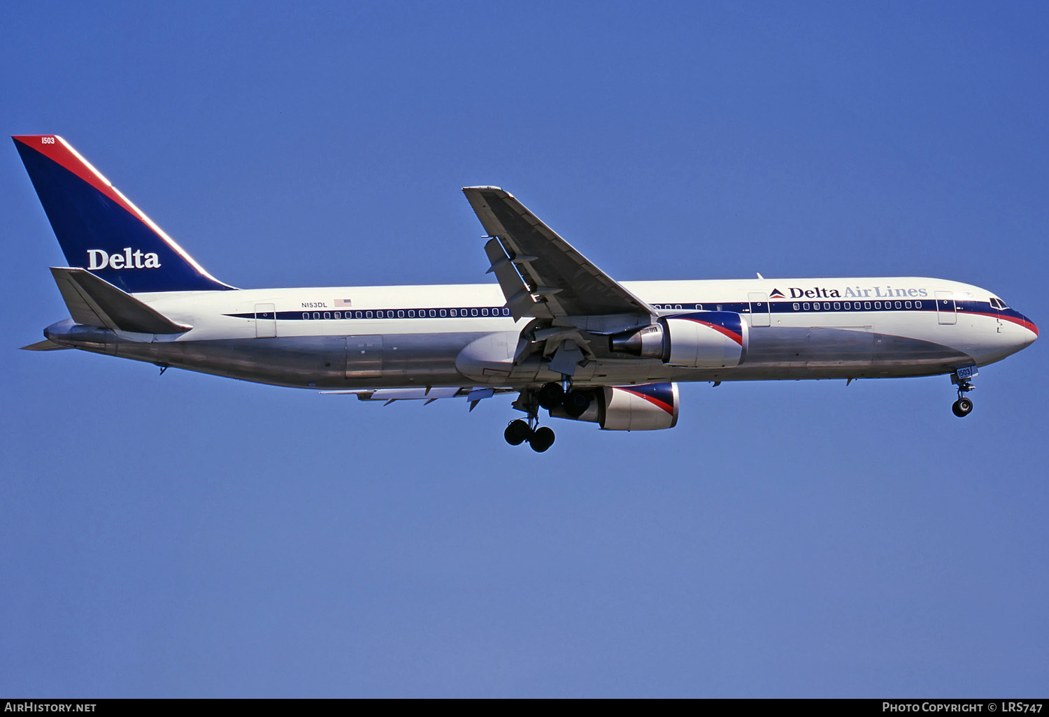 Aircraft Photo of N153DL | Boeing 767-3P6/ER | Delta Air Lines | AirHistory.net #283571