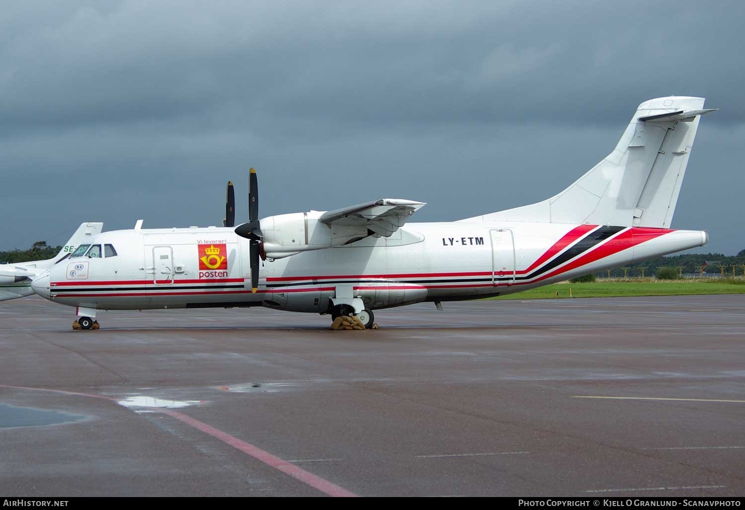Aircraft Photo of LY-ETM | ATR ATR-42-300/F | Aviavilsa | AirHistory.net #283680
