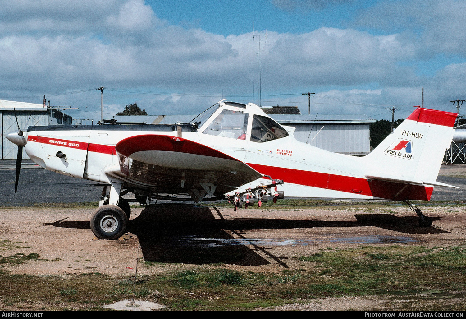 Aircraft Photo of VH-HLW | Piper PA-36-300 Pawnee Brave | Field Air | AirHistory.net #283736