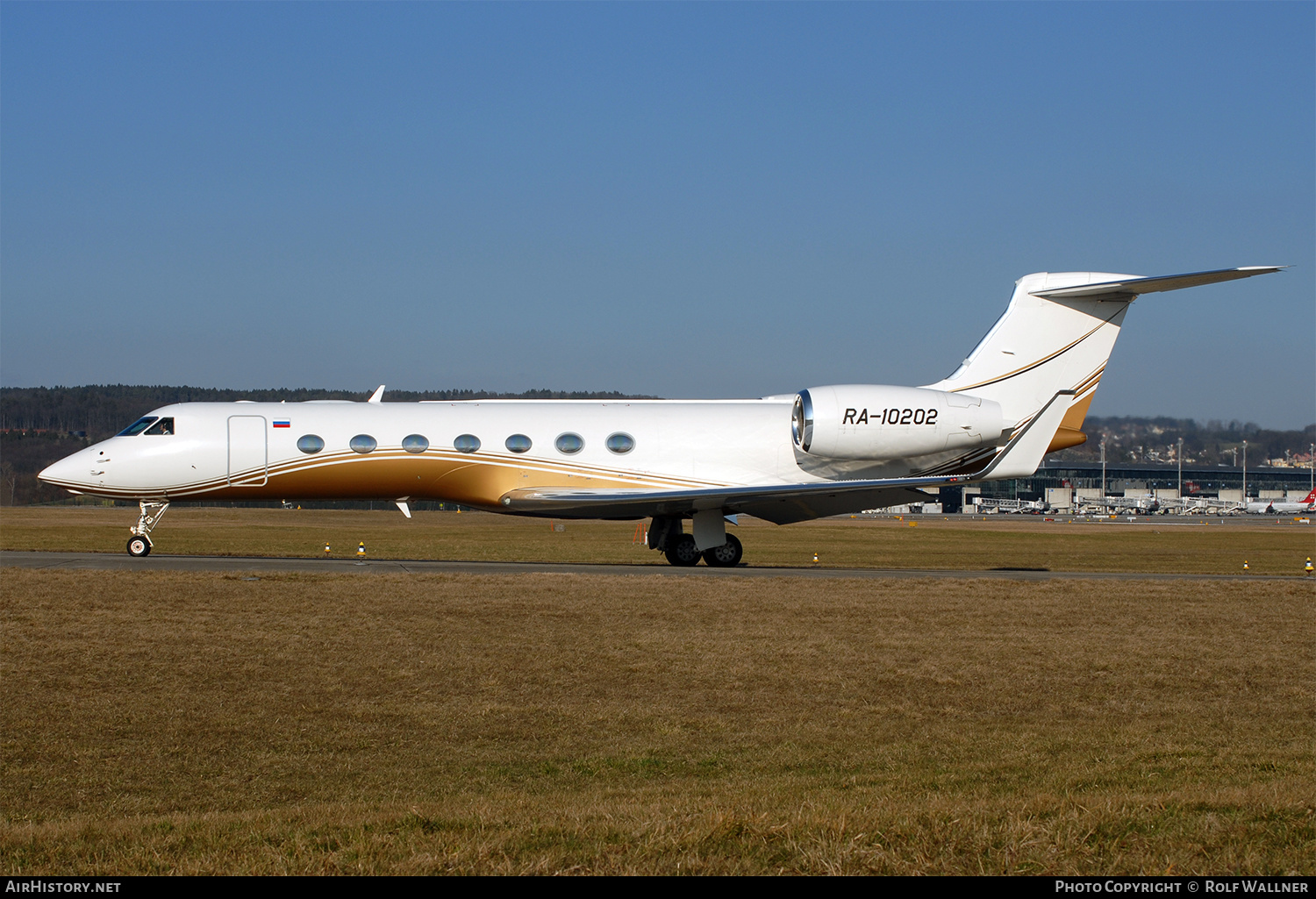 Aircraft Photo of RA-10202 | Gulfstream Aerospace G-V-SP Gulfstream G550 | AirHistory.net #283784