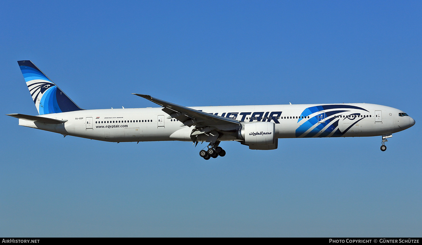 Aircraft Photo of SU-GDP | Boeing 777-36N/ER | EgyptAir | AirHistory.net #283854