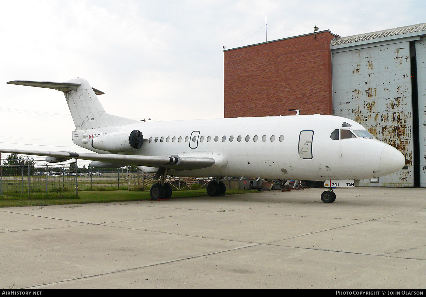 Aircraft Photo of C-GTAN | Fokker F28-3000 Fellowship | Canadian Regional Airlines | AirHistory.net #283877