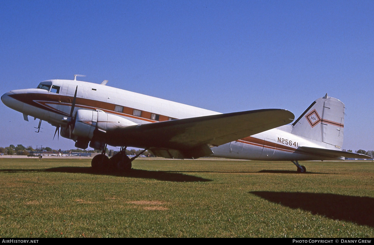 Aircraft Photo of N25641 | Douglas DC-3(C) | AirHistory.net #284007