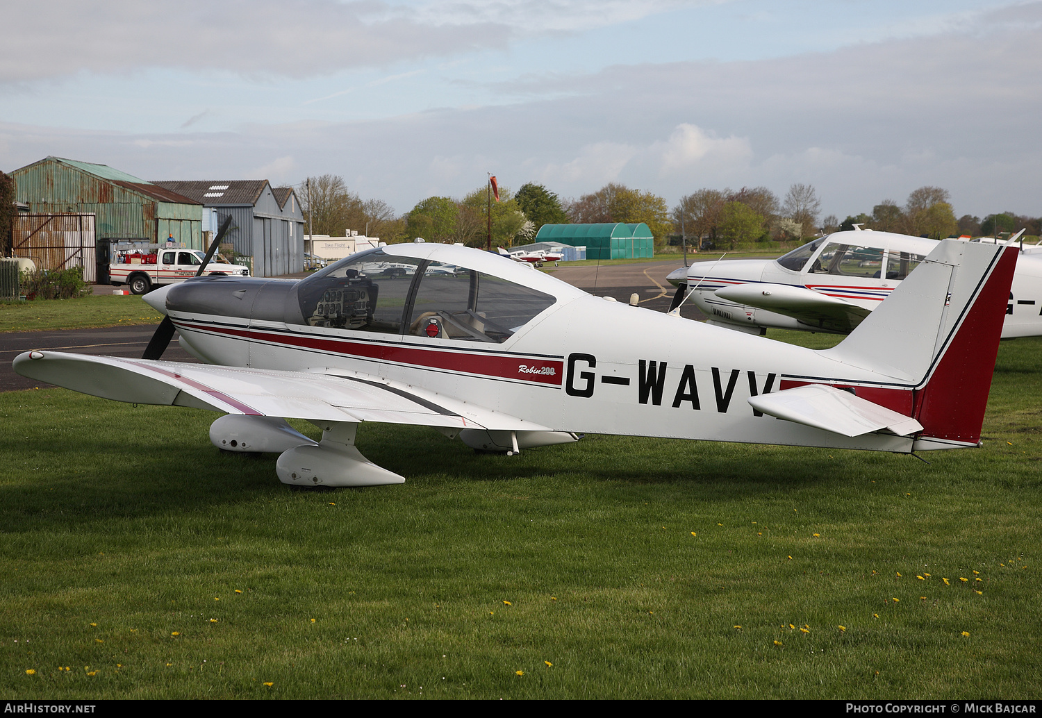 Aircraft Photo of G-WAVV | Robin HR-200-120B | AirHistory.net #284035