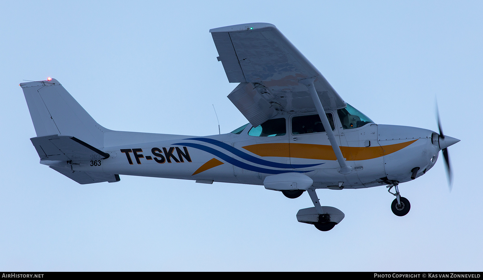 Aircraft Photo of TF-SKN | Cessna 172N Skyhawk 100 II | AirHistory.net #284042