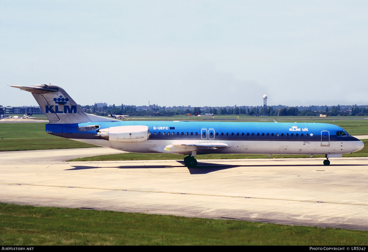 Aircraft Photo of G-UKFC | Fokker 100 (F28-0100) | KLM UK | AirHistory.net #284220