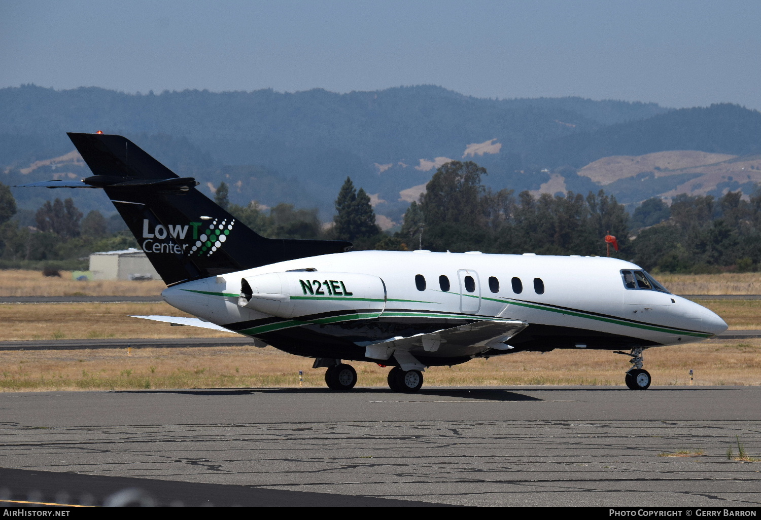 Aircraft Photo of N21EL | Raytheon Hawker 800XP | LowT Center | AirHistory.net #284272