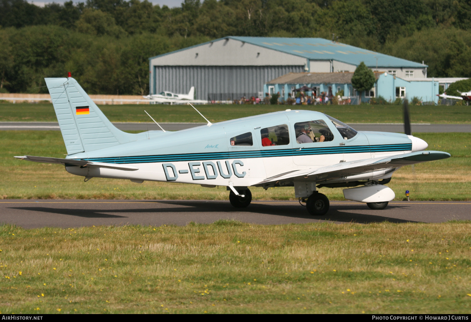 Aircraft Photo of D-EDUC | Piper PA-28-181 Archer II | AirHistory.net #284362