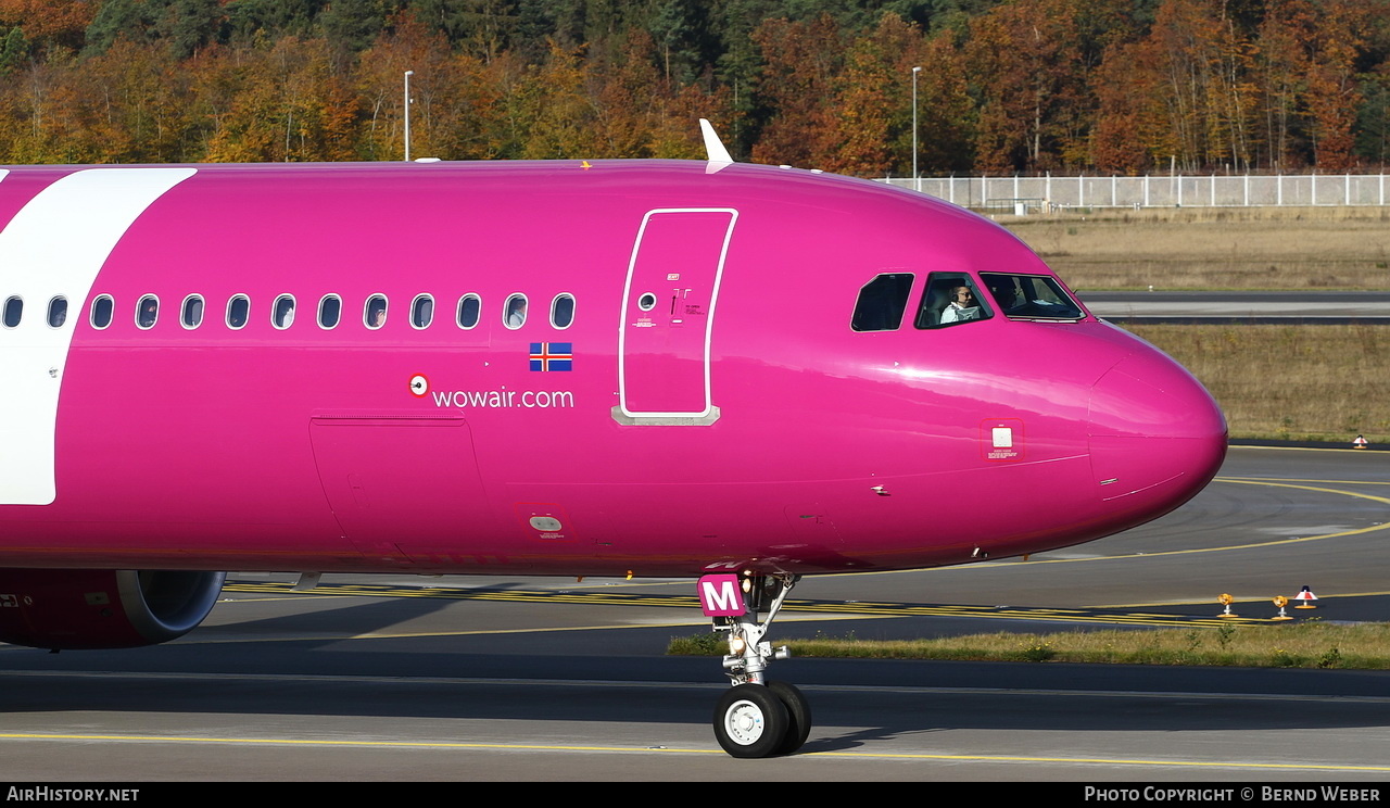 Aircraft Photo of TF-MOM | Airbus A321-211 | WOW Air | AirHistory.net #284374