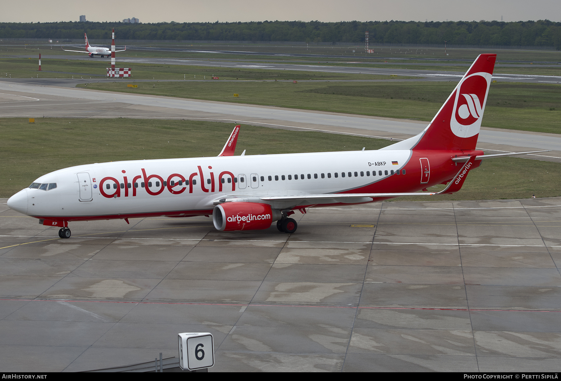 Aircraft Photo of D-ABKP | Boeing 737-86J | Air Berlin | AirHistory.net #284399