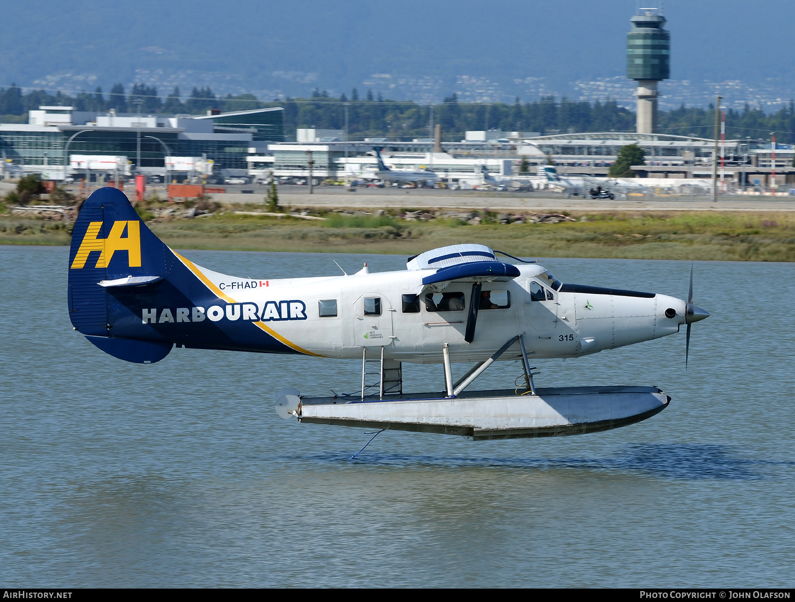 Aircraft Photo of C-FHAD | Vazar DHC-3T Turbine Otter | Harbour Air | AirHistory.net #284436
