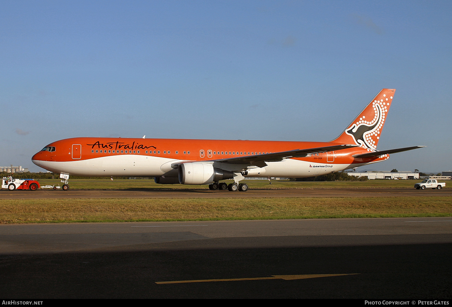 Aircraft Photo of VH-OGK | Boeing 767-338/ER | Australian Airlines | AirHistory.net #284490