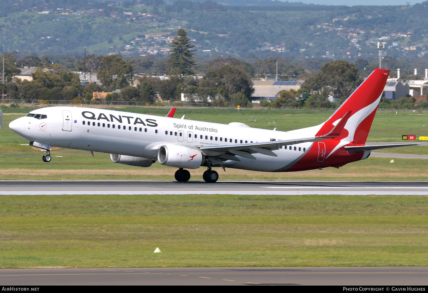 Aircraft Photo of VH-VZW | Boeing 737-838 | Qantas | AirHistory.net #284503