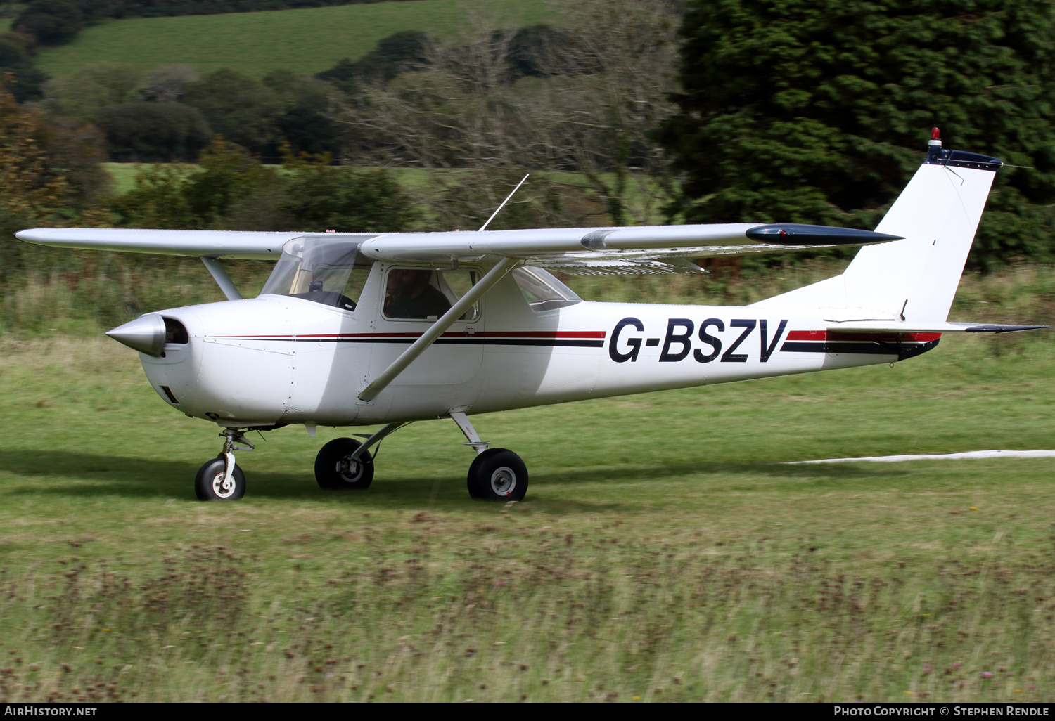 Aircraft Photo of G-BSZV | Cessna 150F | AirHistory.net #284593