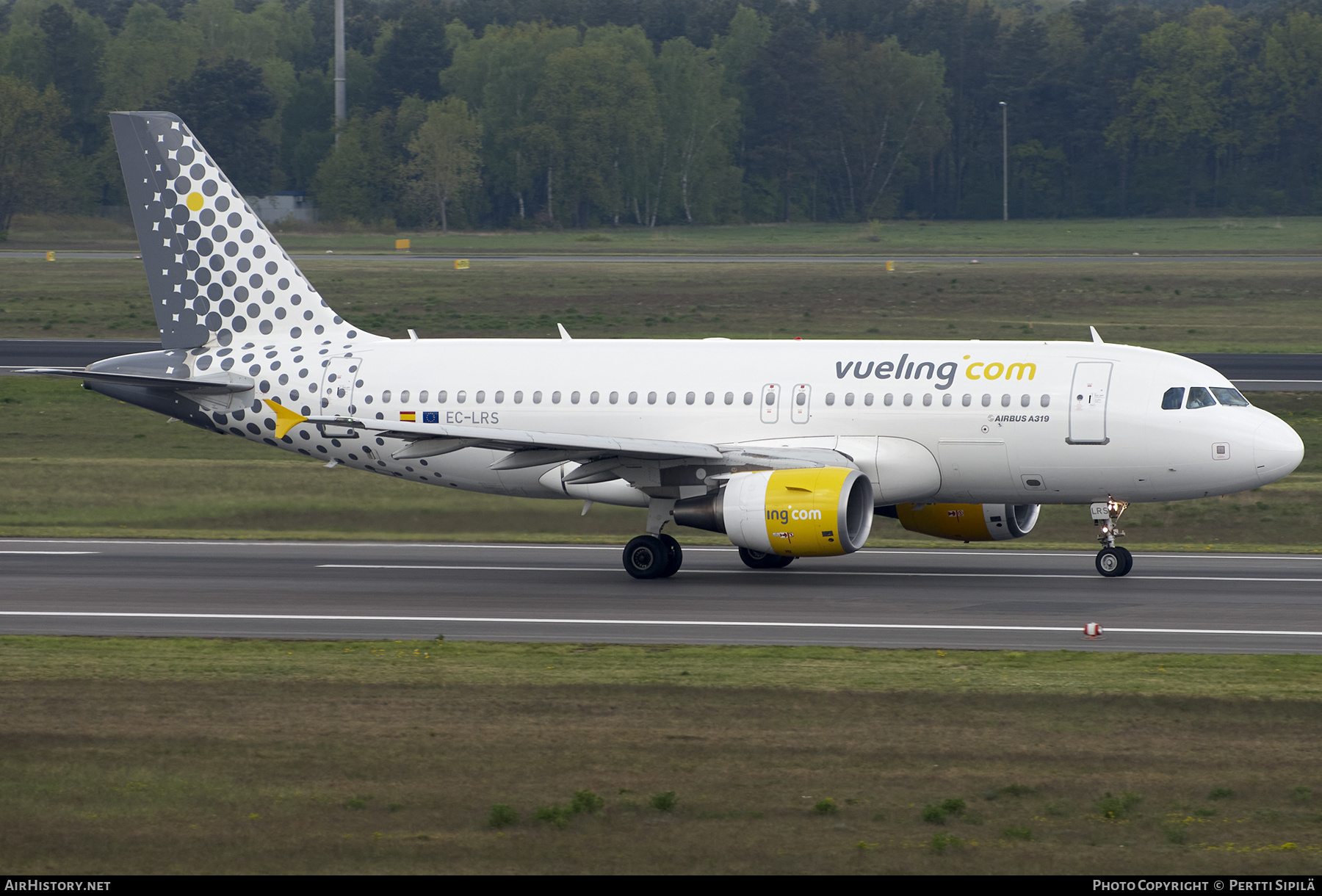 Aircraft Photo of EC-LRS | Airbus A319-112 | Vueling Airlines | AirHistory.net #284597