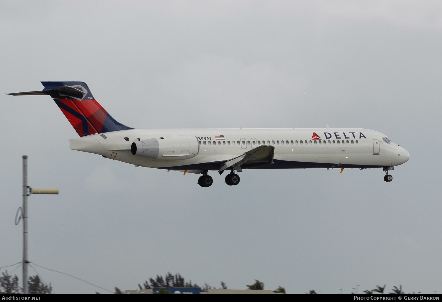 Aircraft Photo of N899AT | Boeing 717-2BD | Delta Air Lines | AirHistory.net #284611