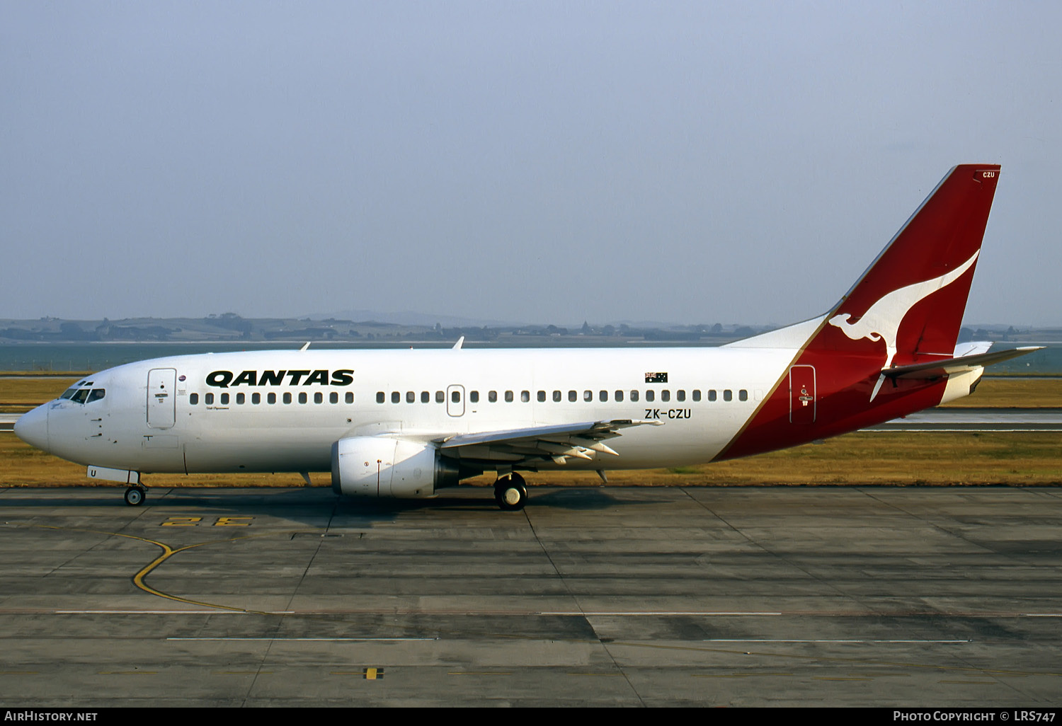 Aircraft Photo of ZK-CZU | Boeing 737-33A | Qantas | AirHistory.net #284645