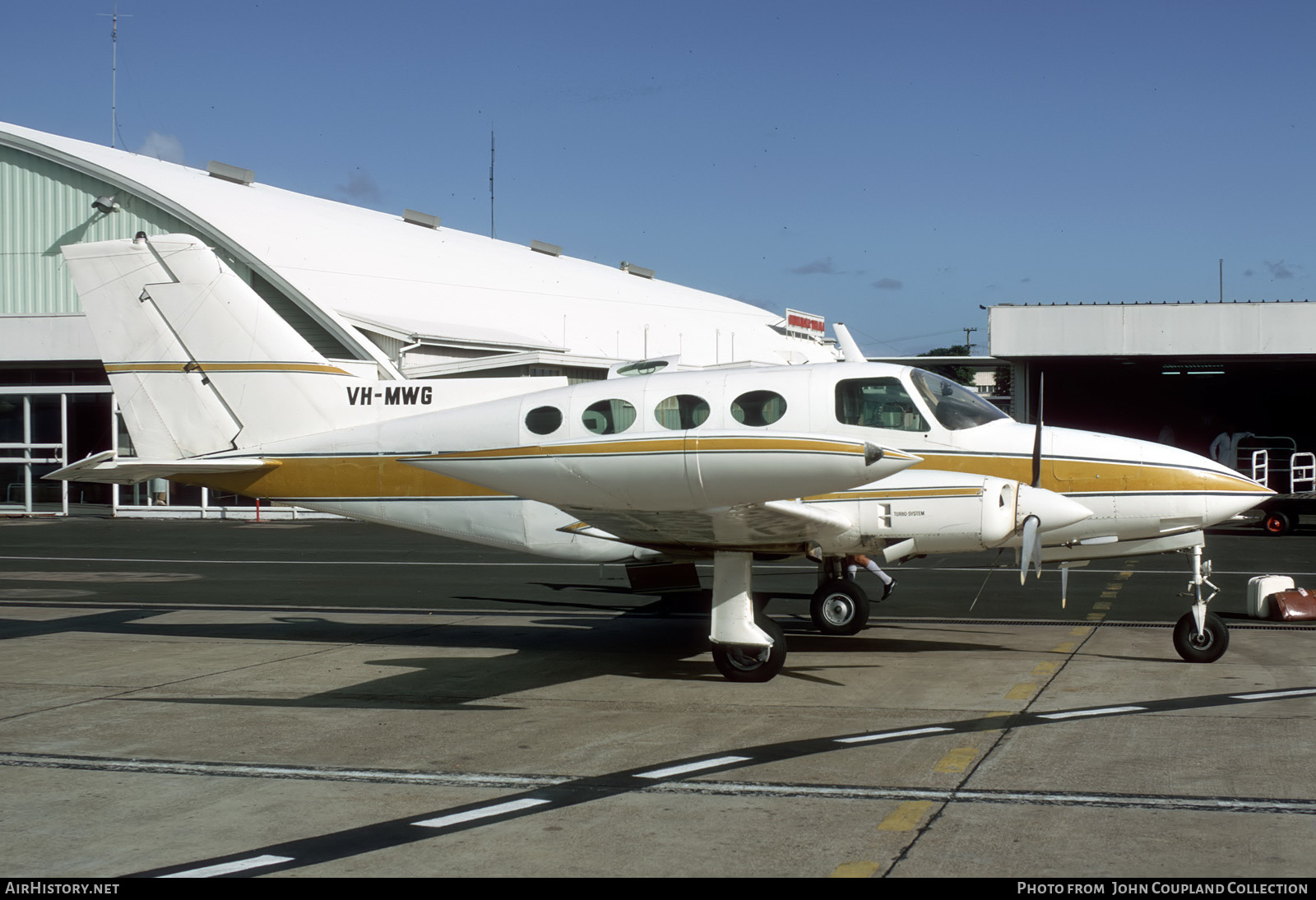 Aircraft Photo of VH-MWG | Cessna 402 | AirHistory.net #284727