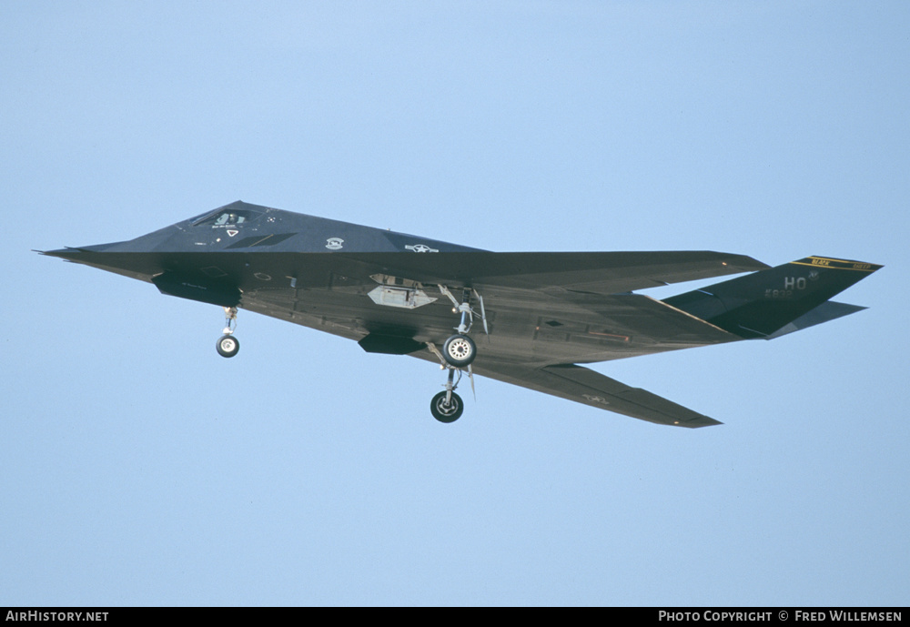 Aircraft Photo of 85-0832 | Lockheed F-117A Nighthawk | USA - Air Force | AirHistory.net #284747