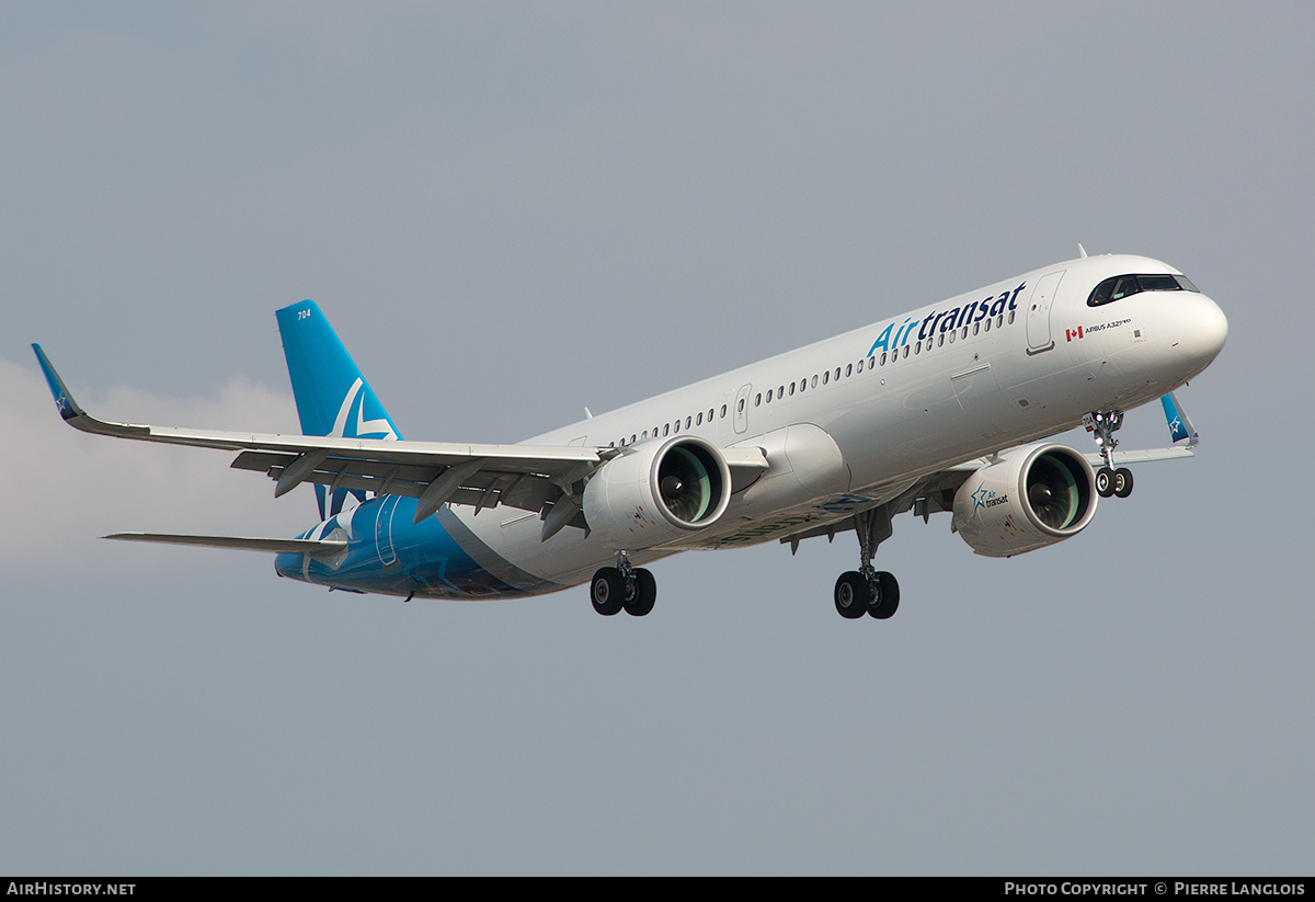 Aircraft Photo of C-GOIJ | Airbus A321-271NX | Air Transat | AirHistory.net #284754