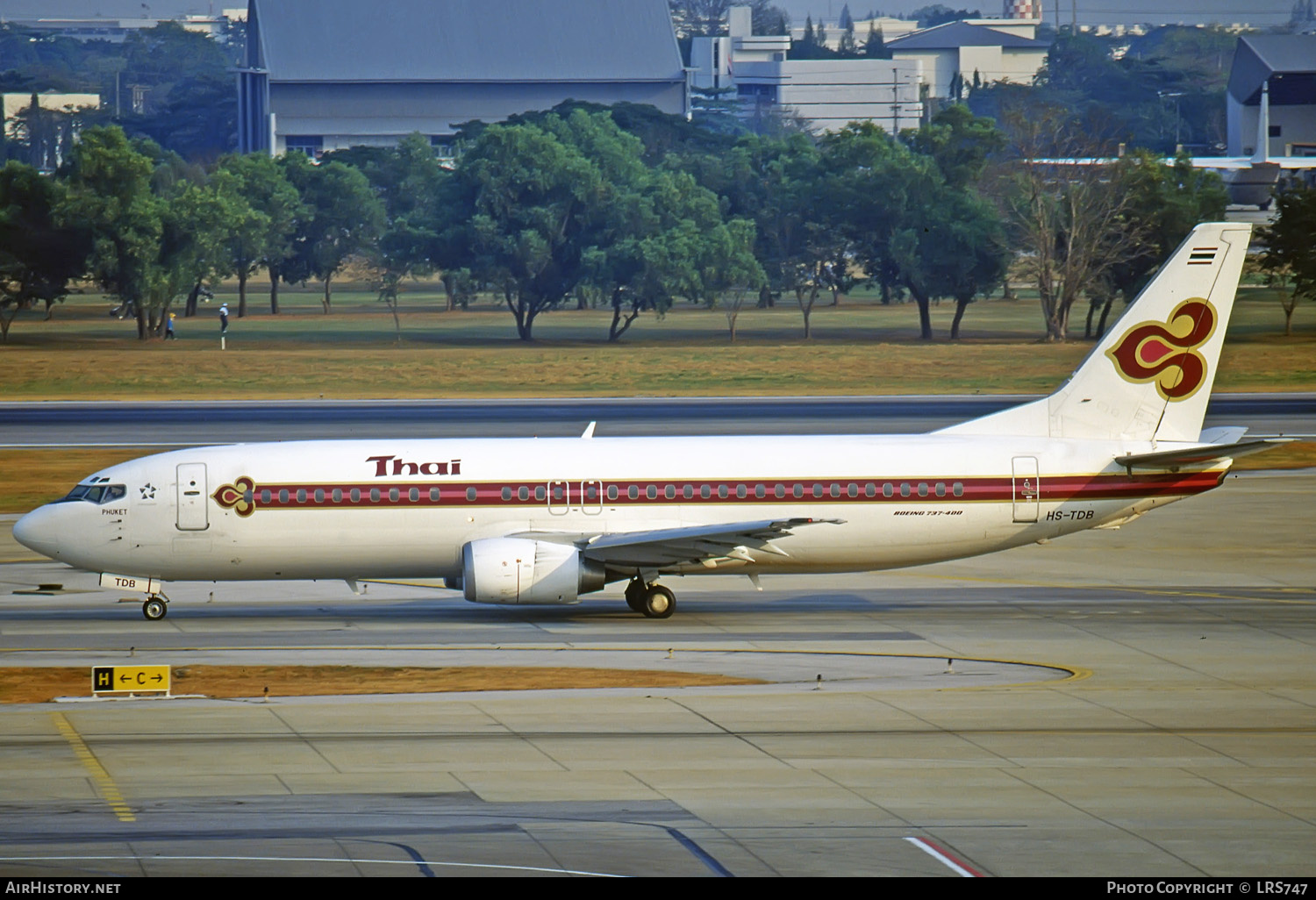 Aircraft Photo of HS-TDB | Boeing 737-4D7 | Thai Airways International | AirHistory.net #284873