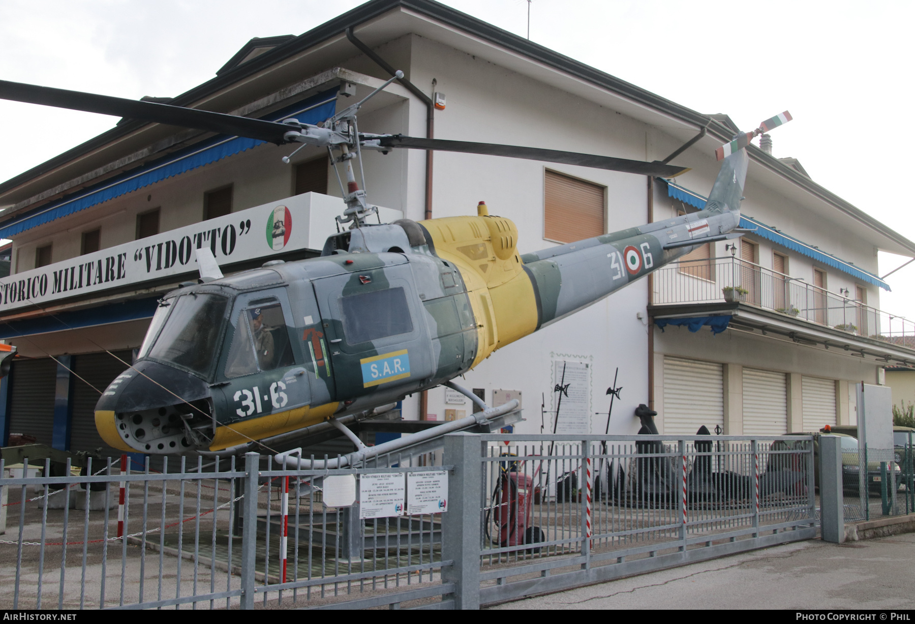 Aircraft Photo of MM80470 | Agusta AB-204B | Italy - Air Force | AirHistory.net #284935