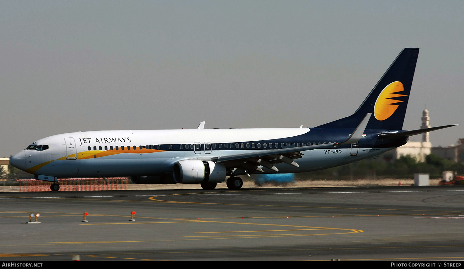 Aircraft Photo of VT-JBQ | Boeing 737-85R | Jet Airways | AirHistory.net #284947